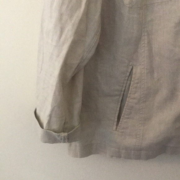 NWOT. New Directions beige cotton/linen blend jacket, size medium - Picture 4 of 8